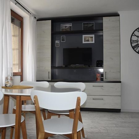 Sea Apartment / Апартамент До Морето Varna Bagian luar foto