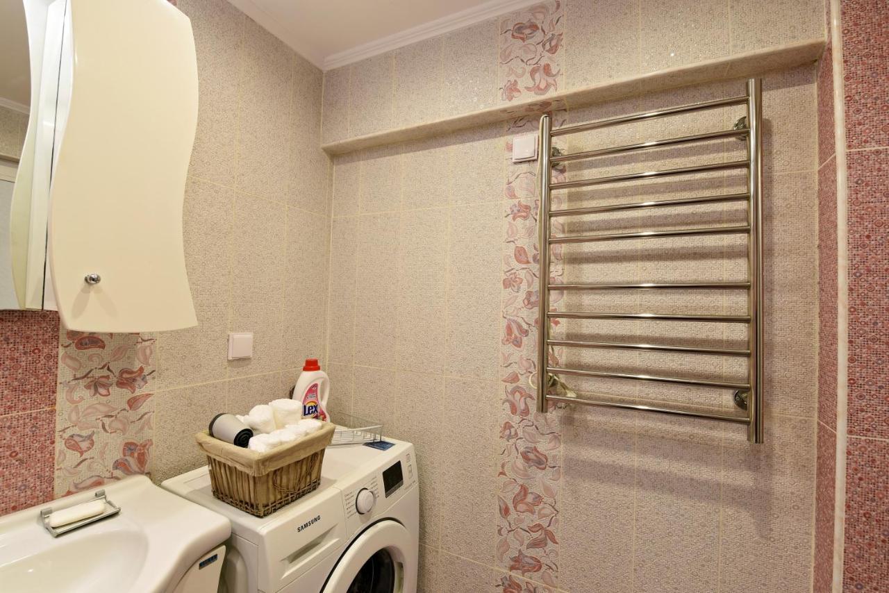 Sea Apartment / Апартамент До Морето Varna Bagian luar foto