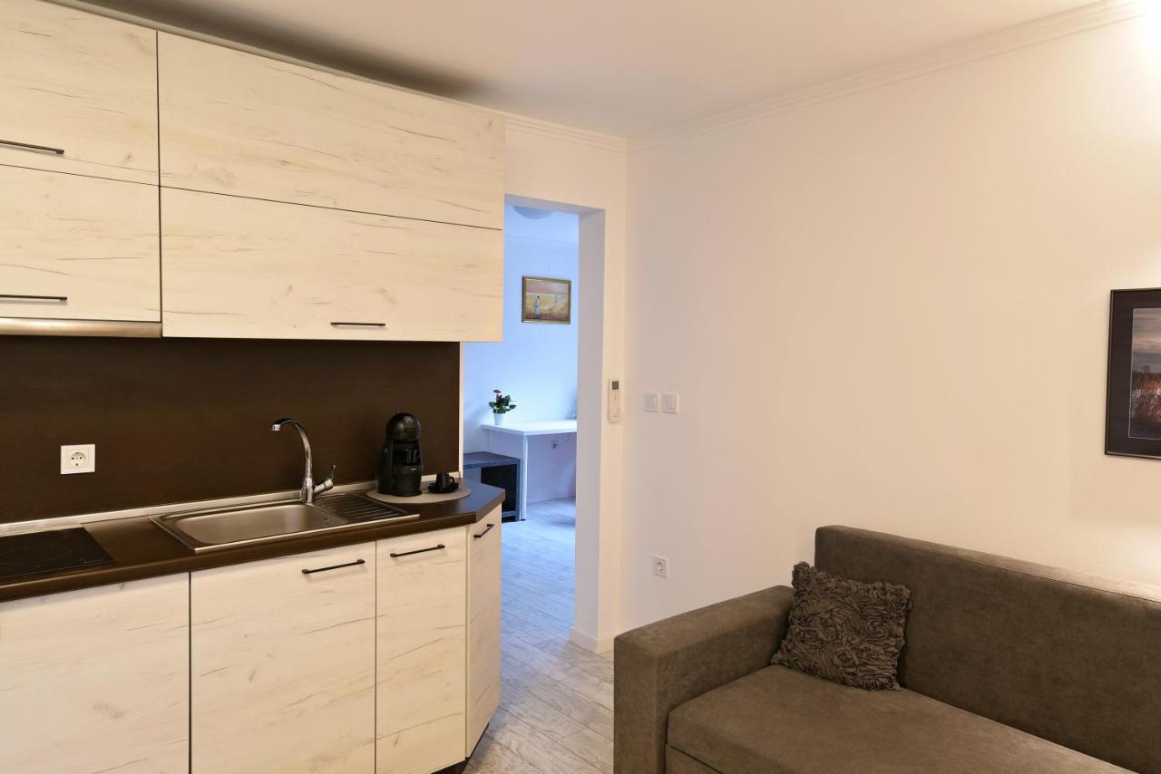 Sea Apartment / Апартамент До Морето Varna Bagian luar foto